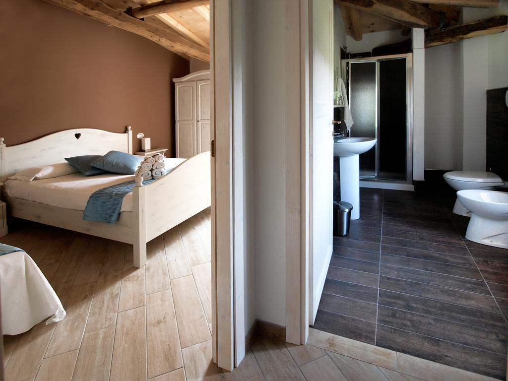 B&B Big Sur Gardone Riviera Bilik gambar